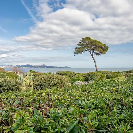 Les Louvans-1 By Interhome