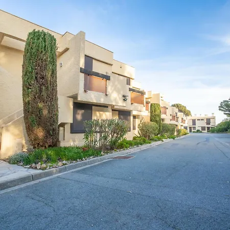 Апартаменты Les Louvans-1 By Interhome *