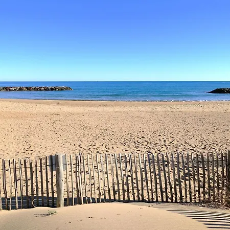 Апартаменты Les Louvans-1 By Interhome